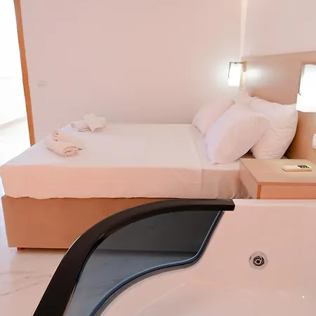 Hotel Kriti Max , Shengjin Shëngjin