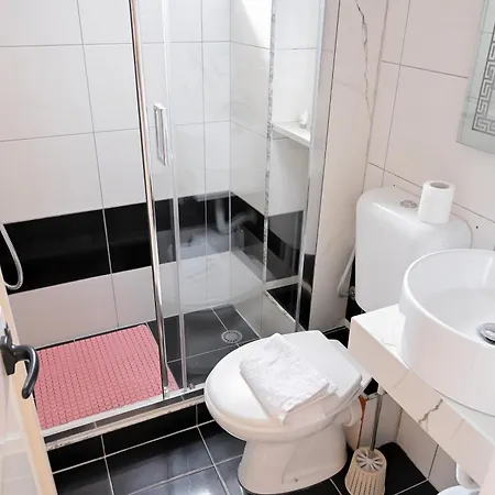 Hotel Kriti Max , Shengjin Szálloda 3*