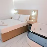 Hotel Kriti Max , Shengjin 酒店 Shëngjin