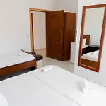 Hotel Kriti Max , Shengjin Shëngjin