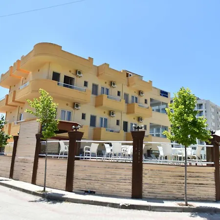 Hotel Kriti Max , Shengjin מלון Shëngjin