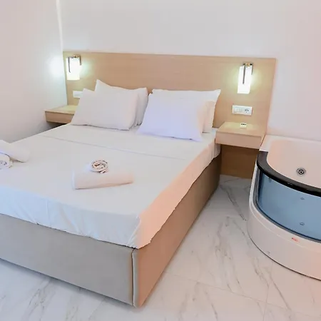 ホテル Hotel Kriti Max , Shengjin 3*