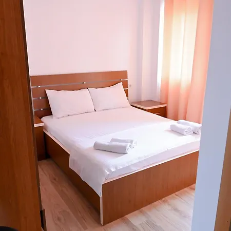 Kriti Max Hotel - Shengjin Hotel Shëngjin
