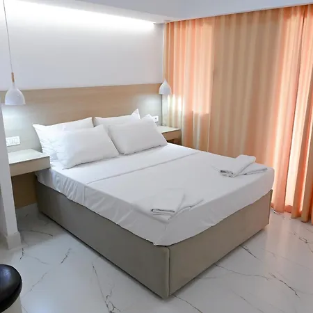 Hotel Kriti Max , Shengjin 3*