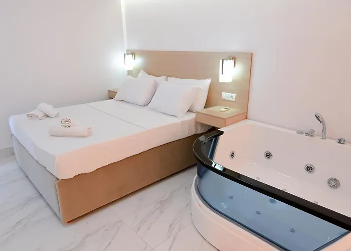 Hotel Kriti Max , Shengjin Hotell Shëngjin