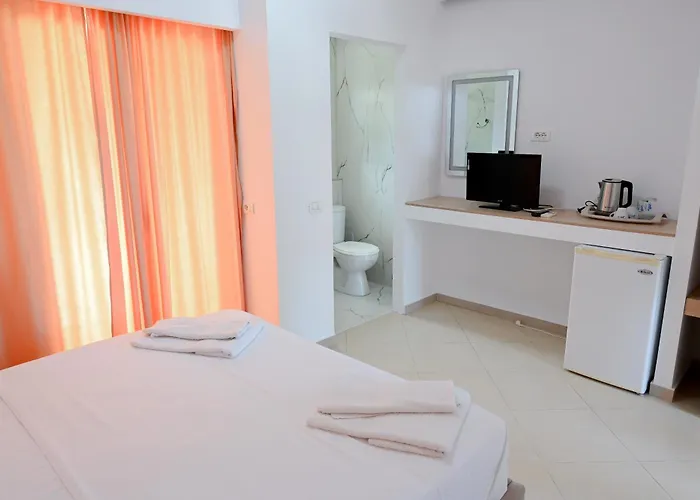 Hotel Kriti Max , Shengjin 3*