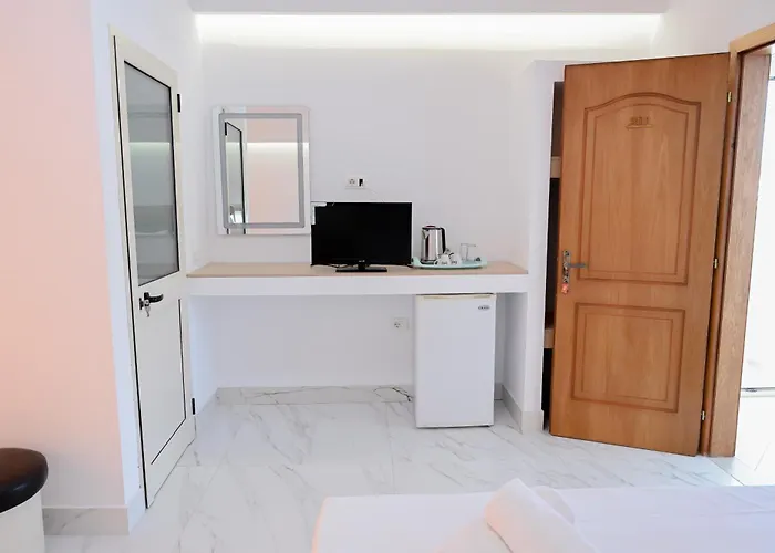 Hotel Kriti Max , Shengjin Hotell