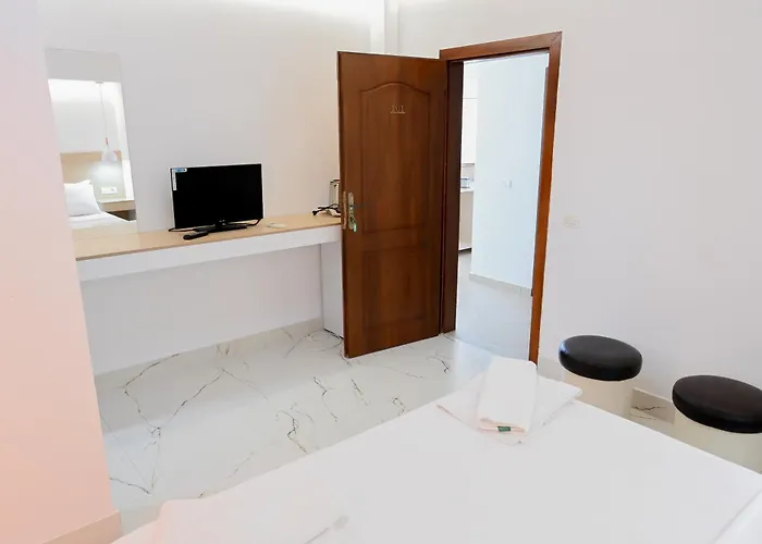 Hotell Hotel Kriti Max , Shengjin