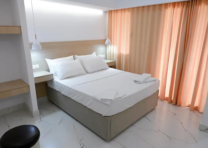 Hotel Kriti Max , Shengjin 3*