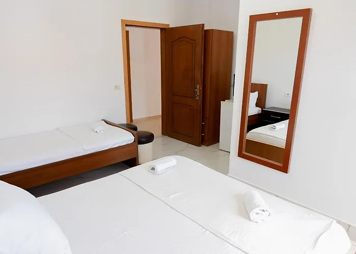 Hotel Kriti Max , Shengjin Shëngjin