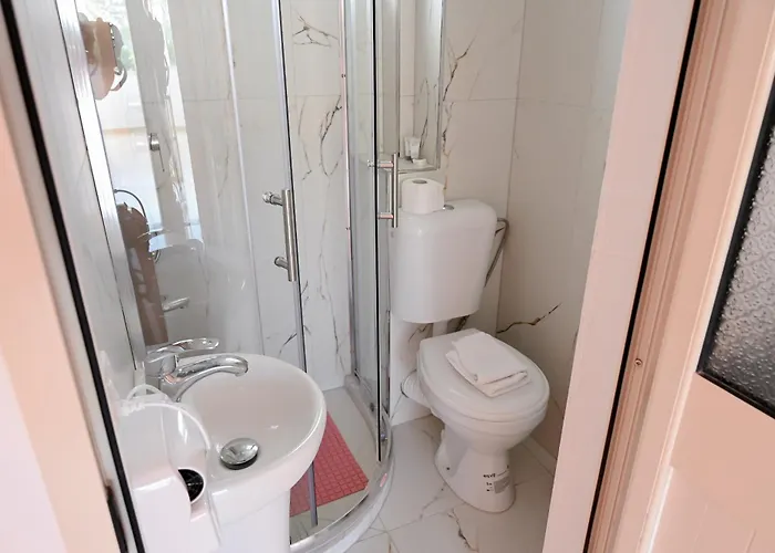 Hotel Kriti Max , Shengjin Hotell 3*